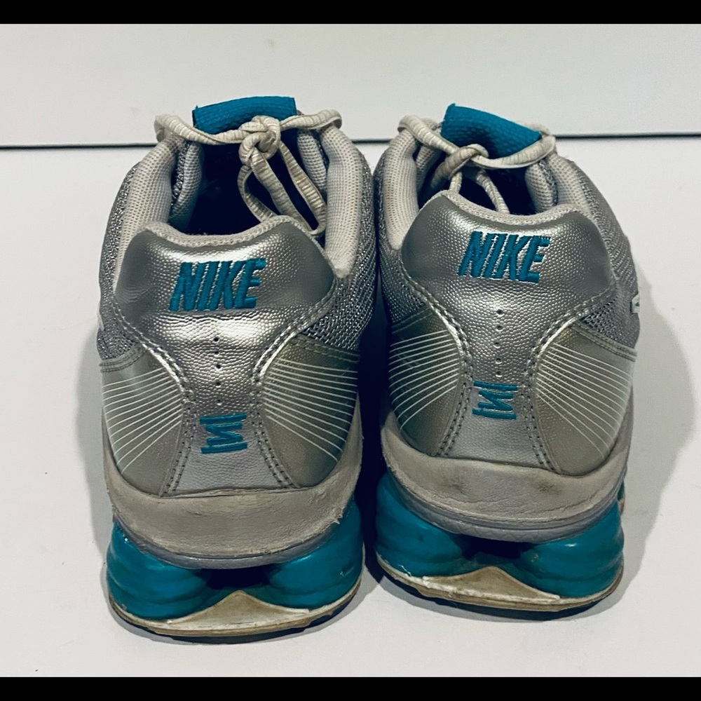 Womens Nike Training Shox Zip Size 7.5 Gray Teal - Picture 10 of 10